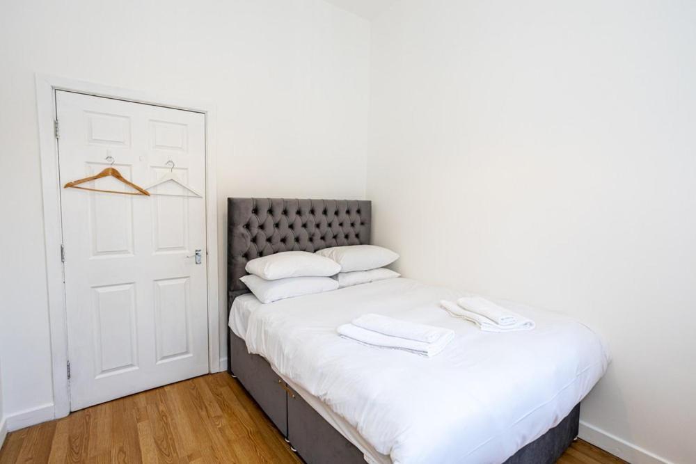 Central Liverpool L1 ภายนอก รูปภาพ